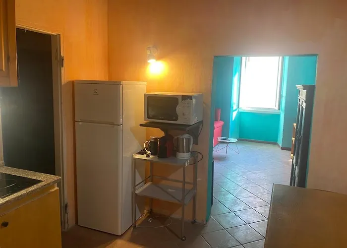 Near The Colosseum דירה