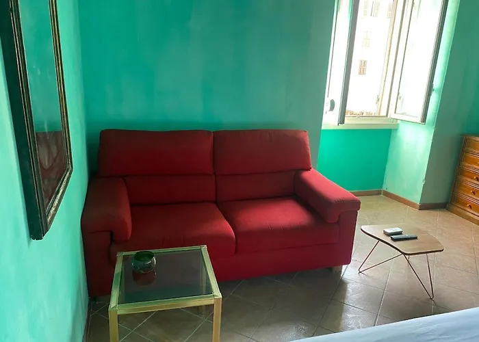 דירה Near The Colosseum רומא